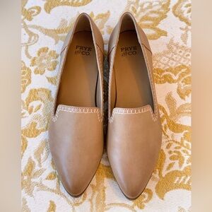 Frye Venetian Loafers Stone Brown Grace Slip Ons 6 M NEW